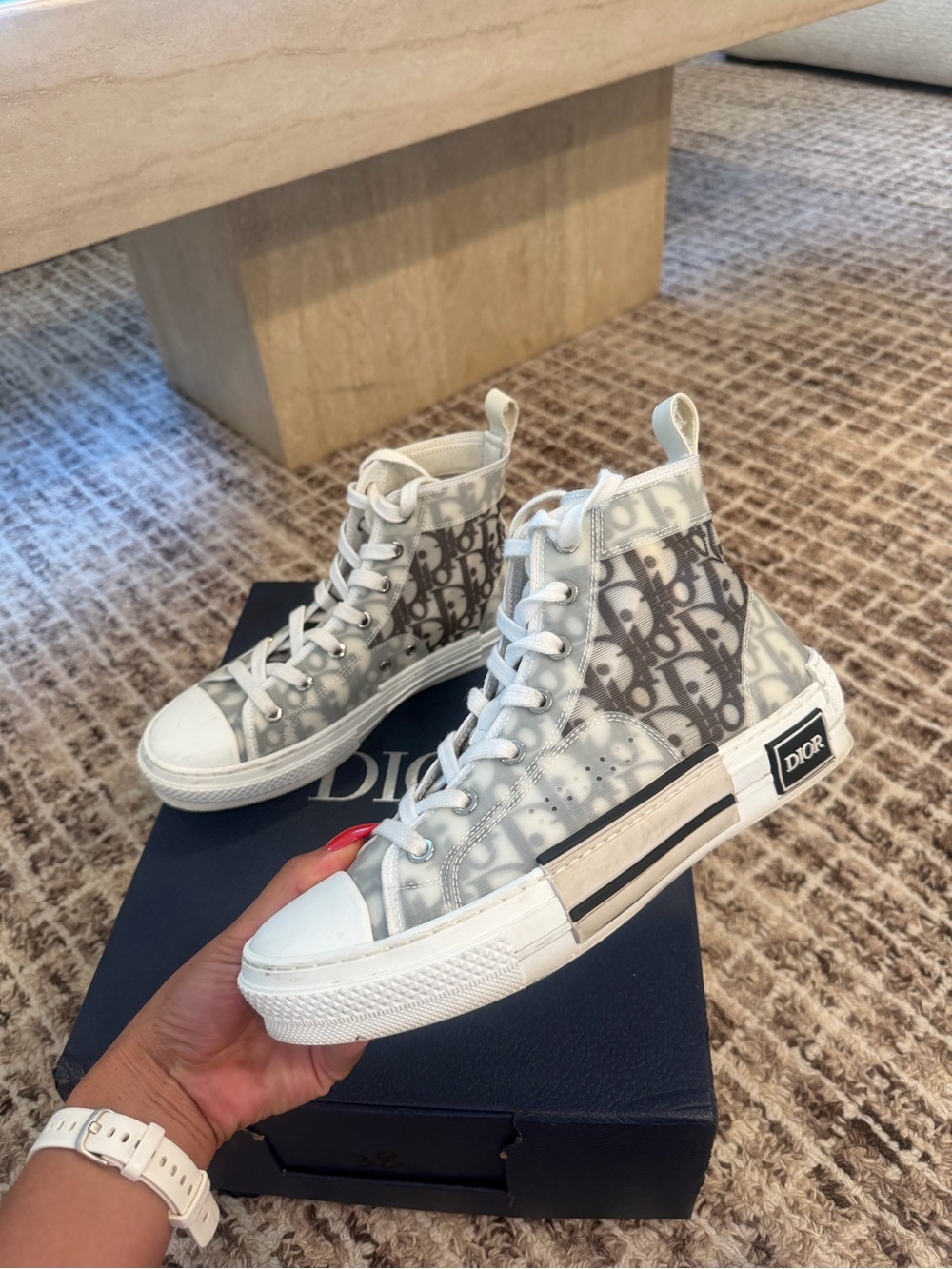 Christian Dior B23 Grey and White High-Top Oblique Canvas Sneakers - Picture 2 of 4